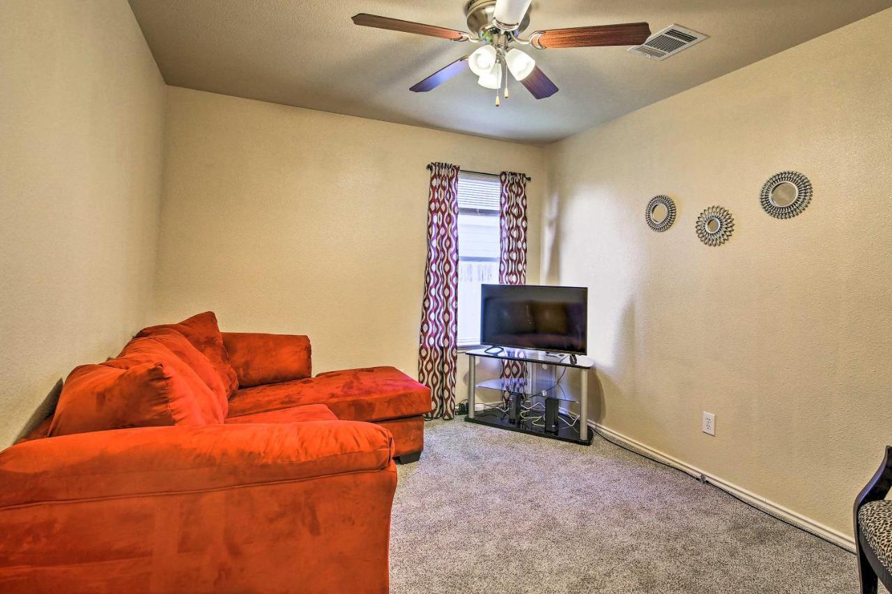 San Antonio Abode With Yard Less Than 4 Mi To Lackland Exteriör bild